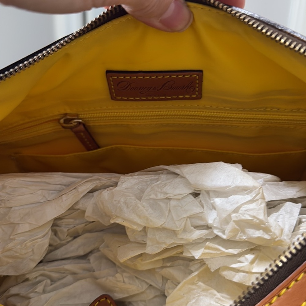 Dooney & Bourke Hobo - Picture 9 of 14